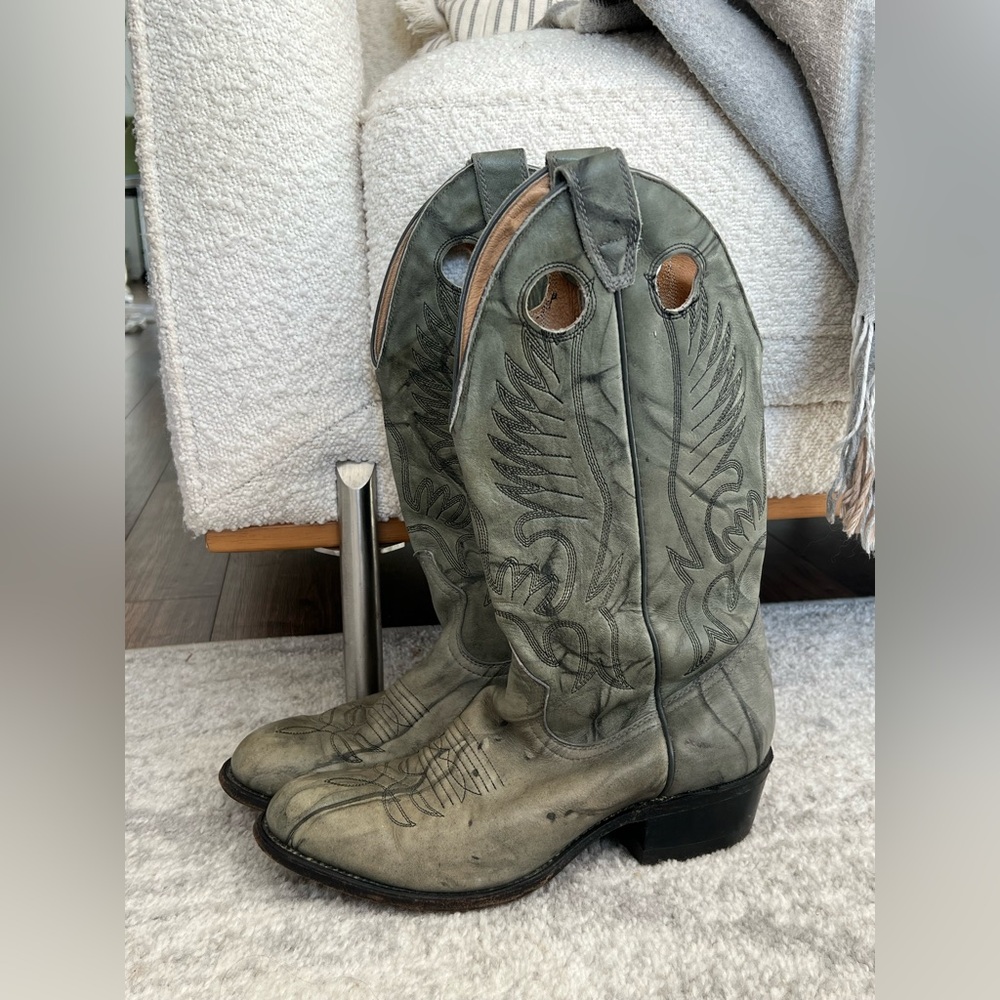 Boulet Western Cowboy Boots - distressed grey